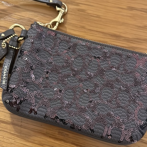 Grey sequin shimmer coach wristlet - Picture 2 of 5